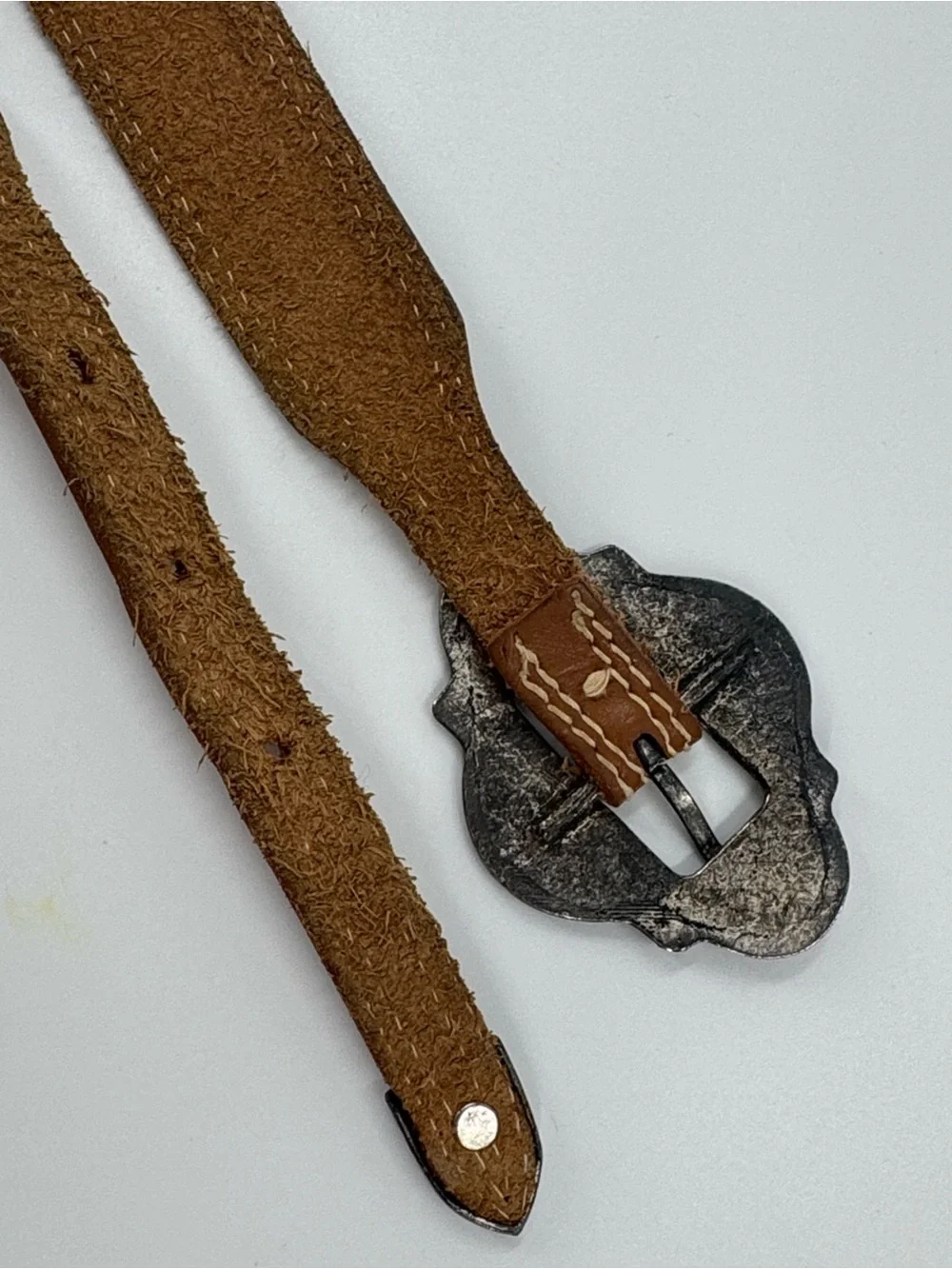 Vintage Liz Claiborne Genuine Leather Belt with Ornate Buckle Size L